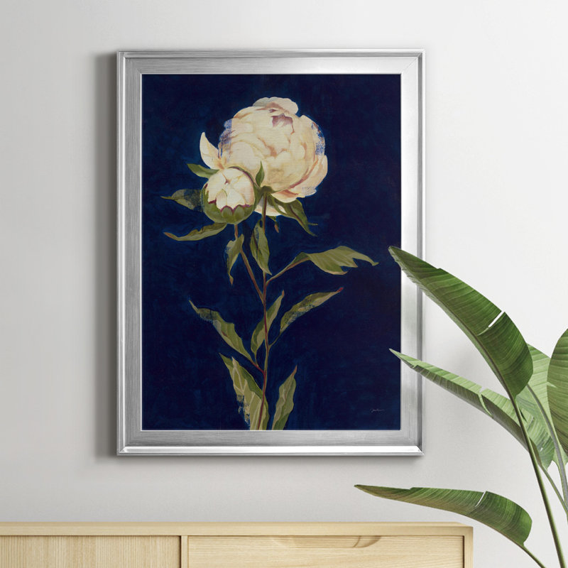 «Pretty As A Peony II», reproduction sur toile encadrée, H 30,5 po x l 22,5 po x P 1,5 po, Silver