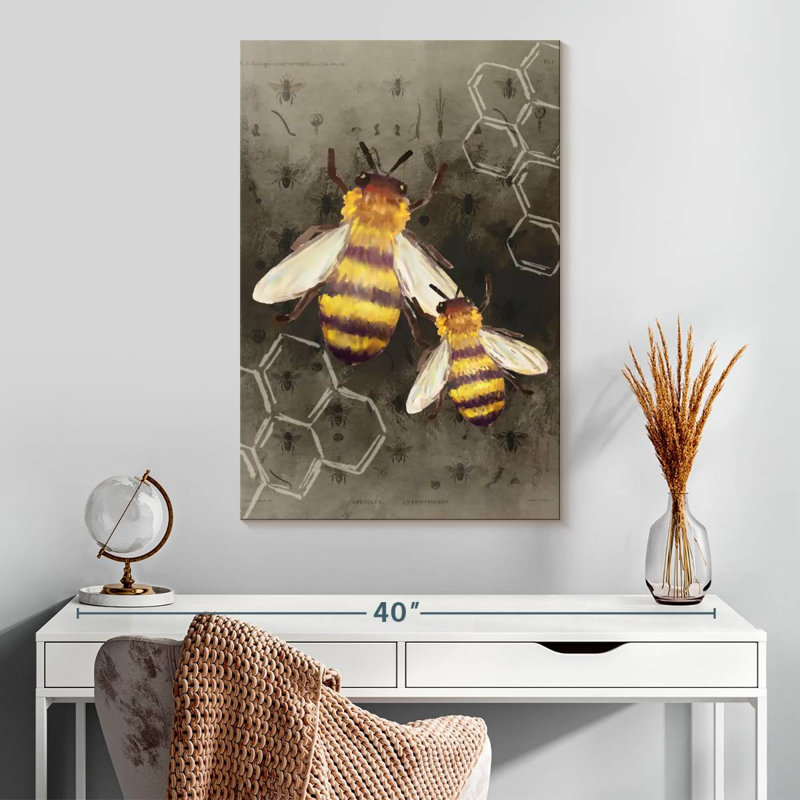 Brampt Bee Charmer II, 30" H x 20" W