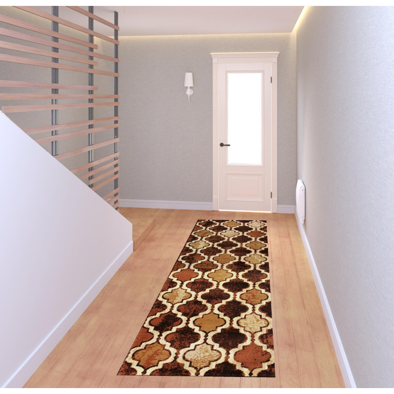 Tapis brun / ivoire tissé à la machine Jergis, Tapis de couloir 2 pi 8 po x 8 pi