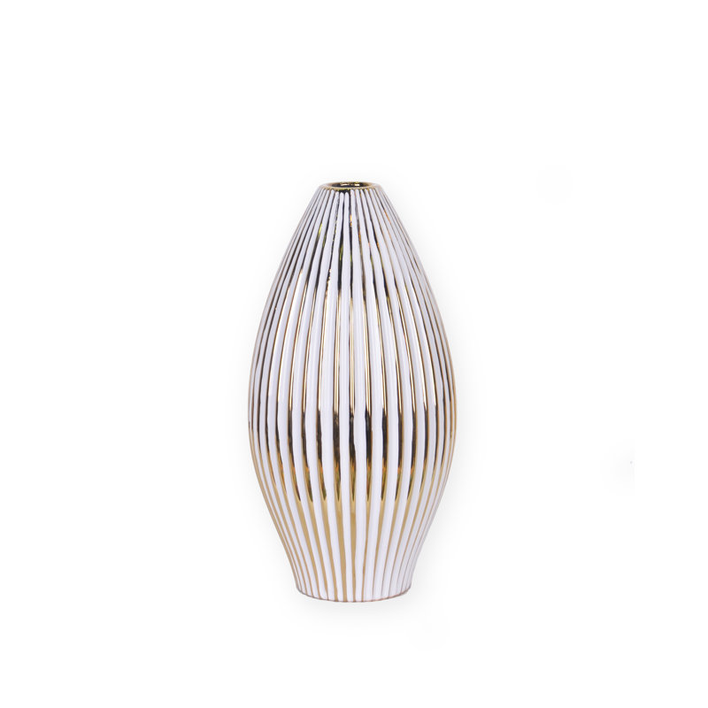Vase blanc et doré