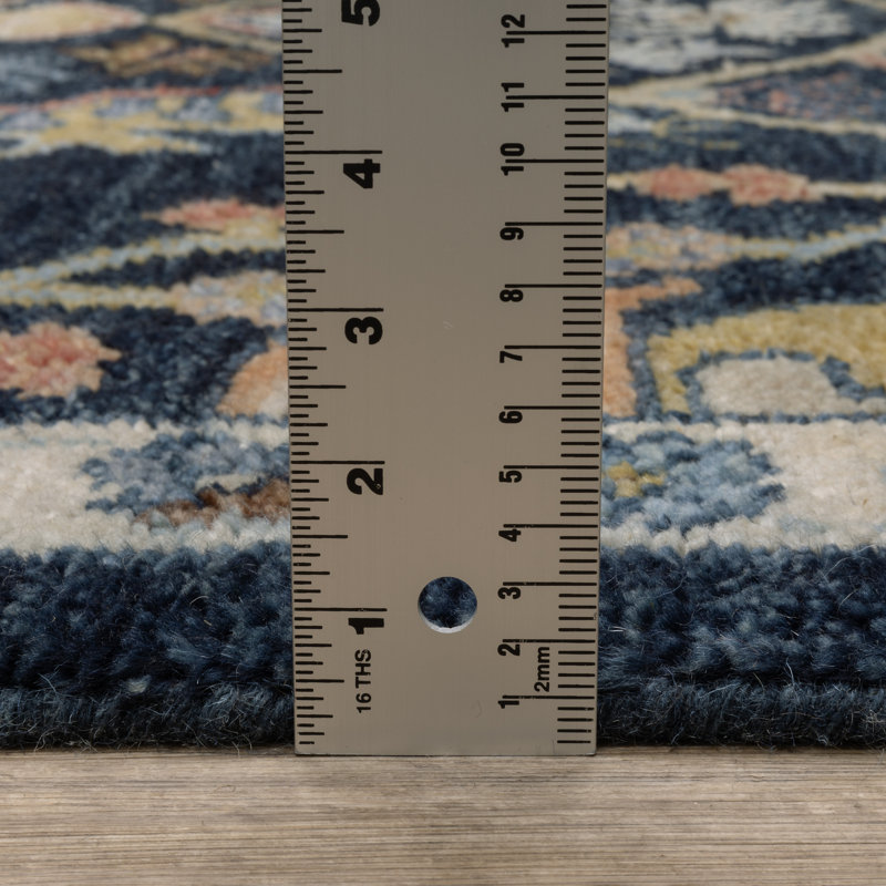 Gowen Traditional Oriental Navy/ Multi Hand-made Wool Area Rug