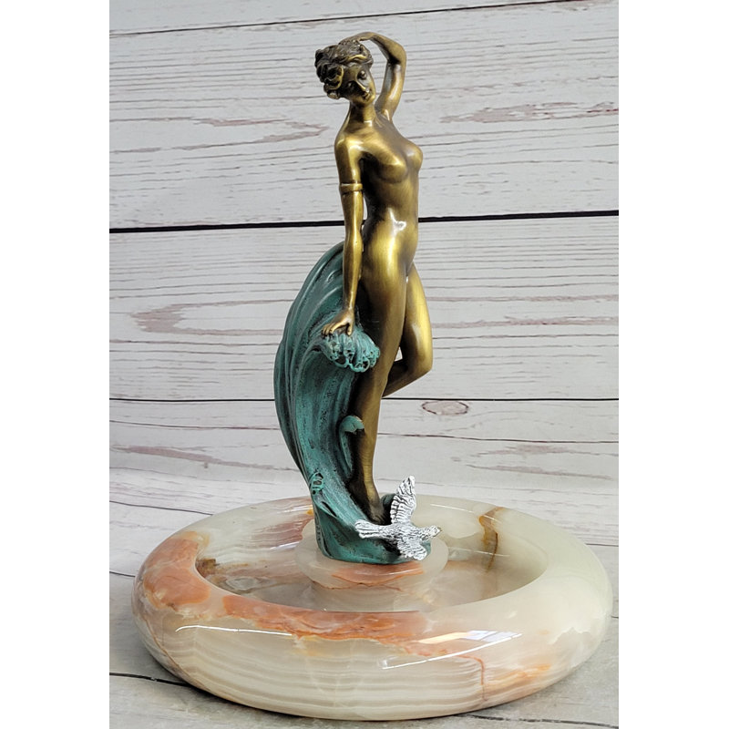 Figurines et sculptures