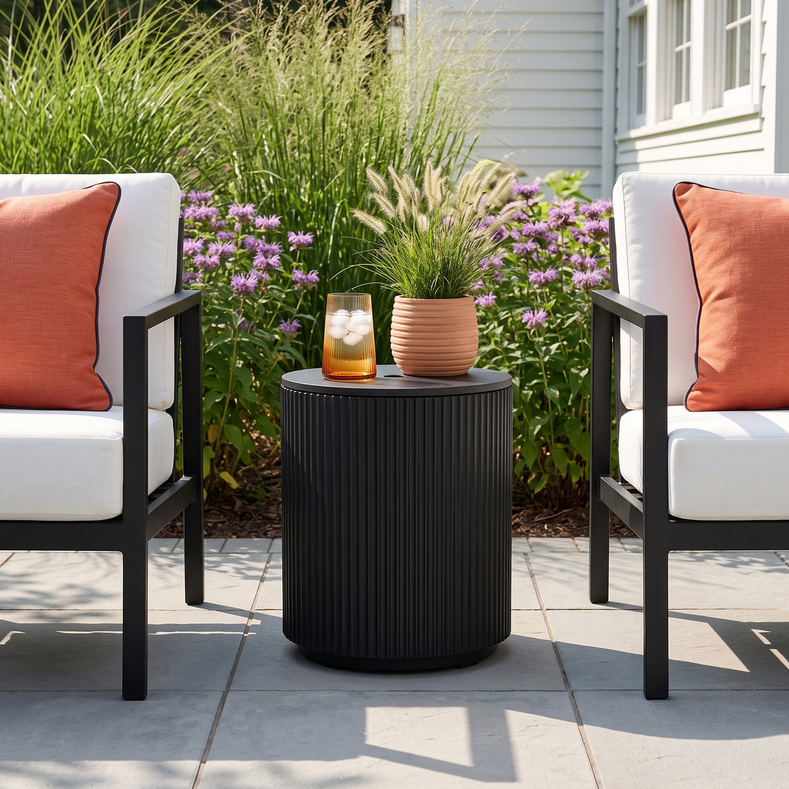 Demi 19" Patio Side Table, Black