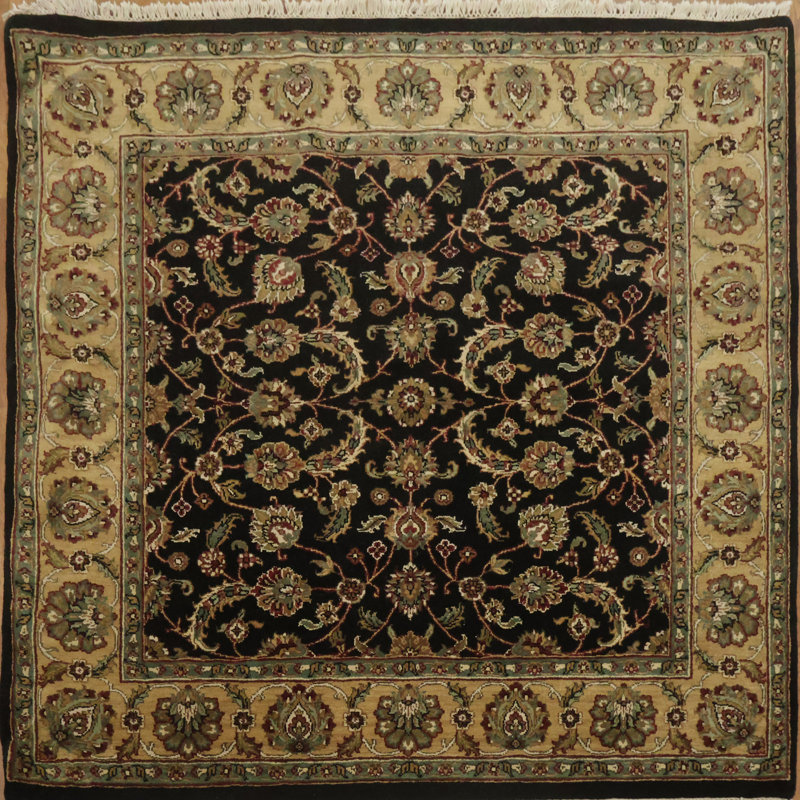 Tapis carré classique noir et beige Agra avec motif détaillé 6 pi x 6 pi