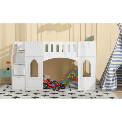 Lit mezzanine simple rose avec escalier de rangement polyvalent et fenêtre enchanteresse - bois massif dans un élégant ornement gracieux
