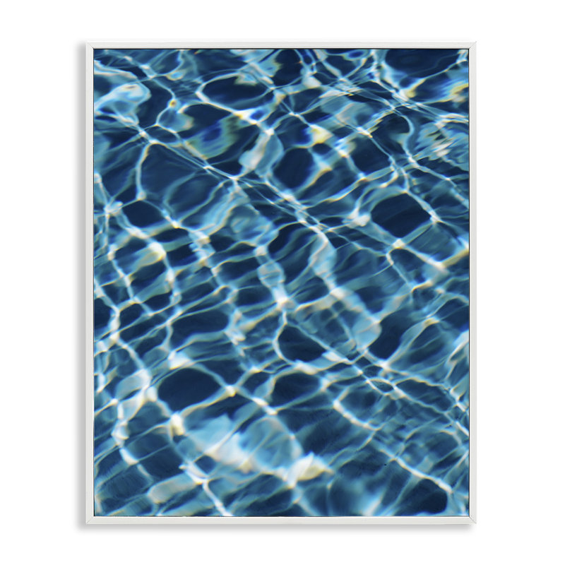 "Beach Water", estampe numérique par Justine Milton, Giclée encadrée blanc bord de mer, H 14 po x l 11 po