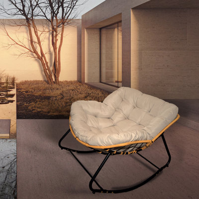 Fauteuil à bascule relaxant en métal au design moderne pour l'intérieur et l'extérieur