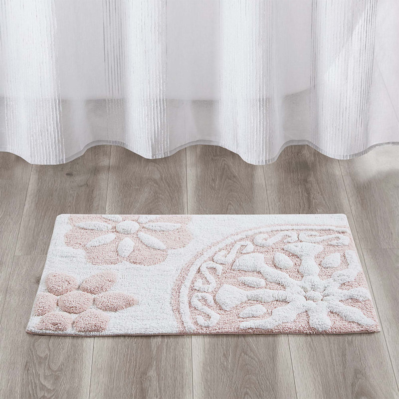 Tapis pour salle de bain Gracie Mills Drake, Rose