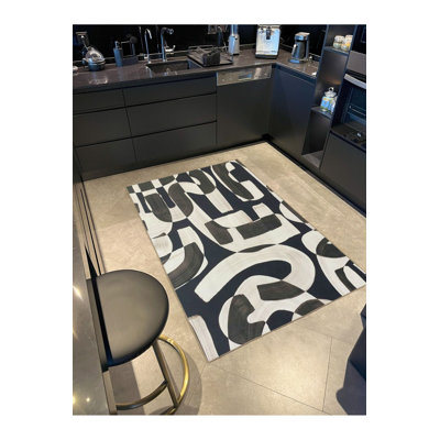 Text Themed Patterned Woven Base Washable Rug