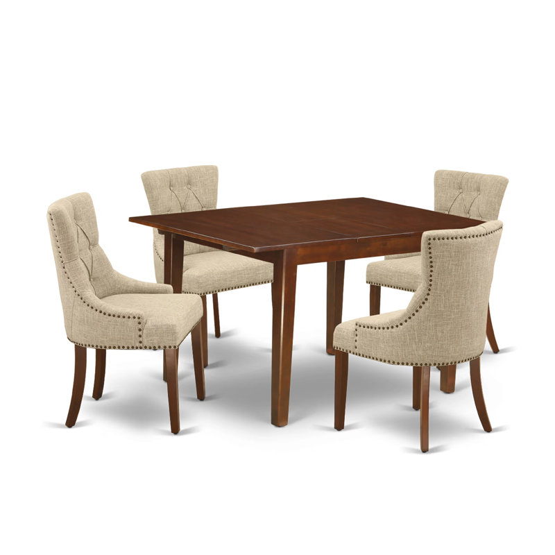 L'ensemble de table de salle à manger 5 pièces pour 4 personnes comprend une table de cuisine rectangulaire avec une rallonge papillon et 4 chaises Parsons en toile de lin, acajou