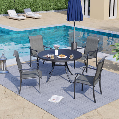 Ensemble repas pour 4 personnes
