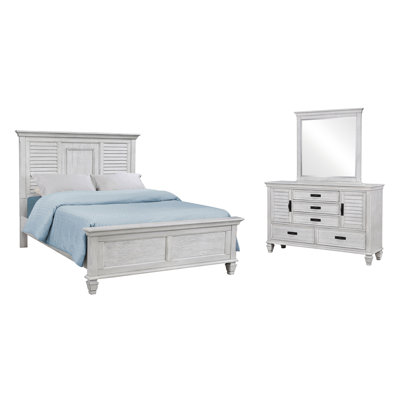 Giglia 3-Piece Bedroom Set With Dresser And Mirror