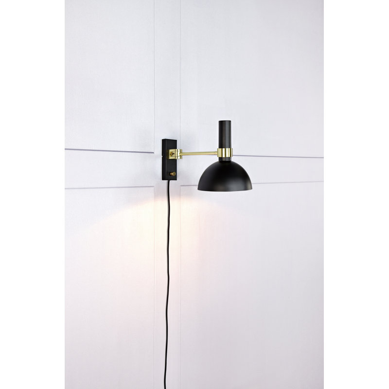 Keanu Plug-in Armed Sconce, Black/Brushed Brass