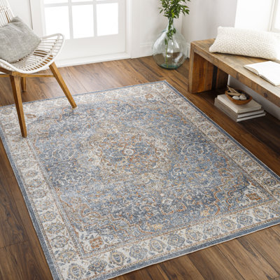 Benavidez Washable Oriental Indoor Rug