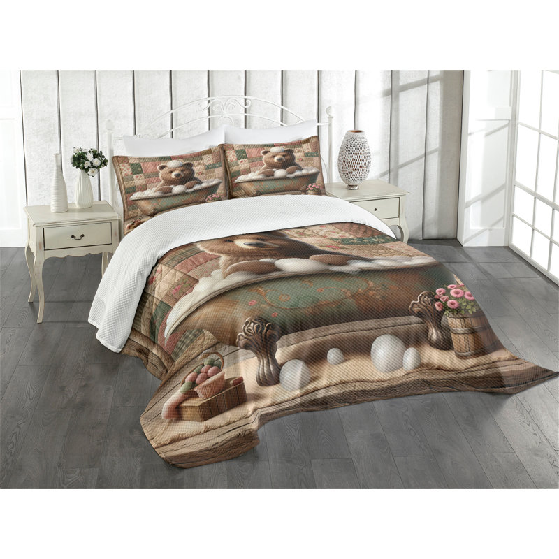 Polyester Floral Coverlet, King Coverlet / Bedspread + 2 Standard Shams