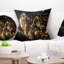 Falcon avec bec ouvert - coussin imprimé animal-29516307-29516303