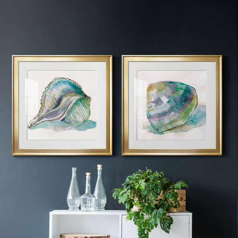 Malecon Shell I - ensemble de 2 reproductions d'art, H 17,5 po x l 35 po x P 1,5 po, Papier encadré doré, Blanc