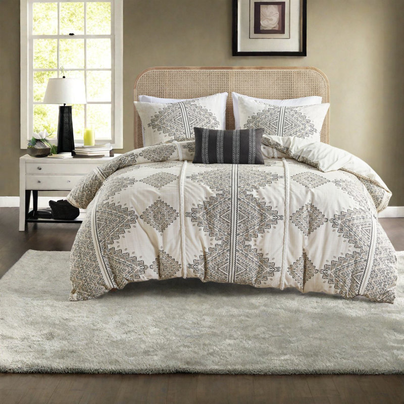 Premium King/cal King Bedding Sets With Boho Chic Design For Home