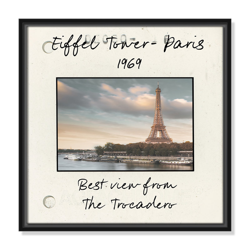 «Paris Paris - Eiffel View Print» par Danita Delmont, H 17,5 po x l 17,5 po x P 2 po, Toile avec cadre flottant noir