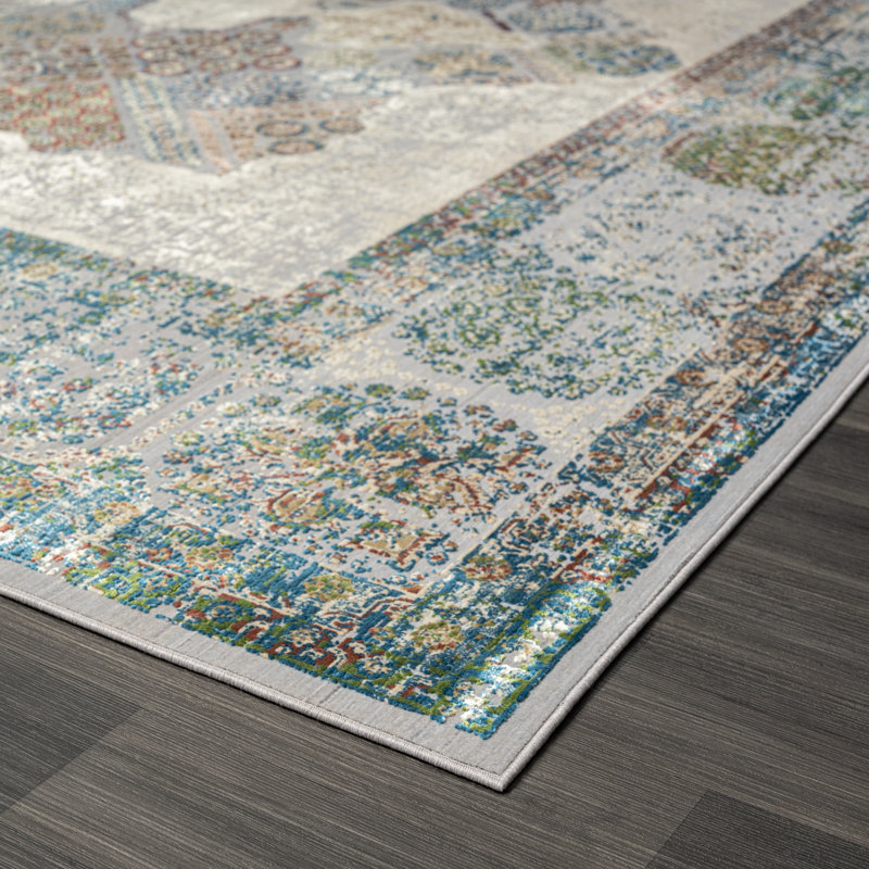 Lydian Oriental Area Rug in Blue, Rectangle 2' x 3'