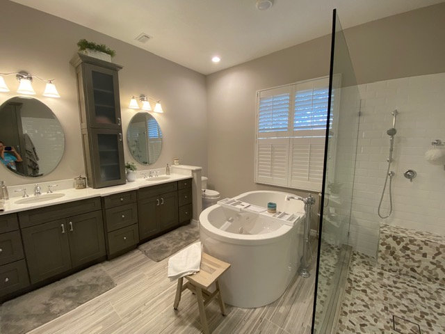 Rosabella 59.5'' L Soaking Bathtub