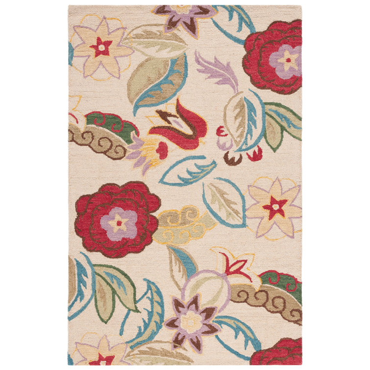 Emrick Hand Hooked Wool Floral Rug