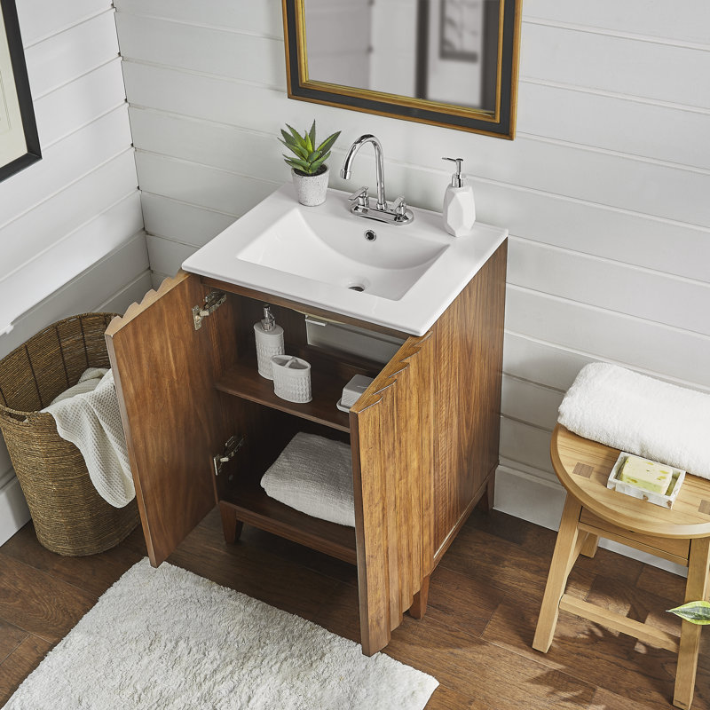 Meuble-lavabo 24 po
en chêne brun