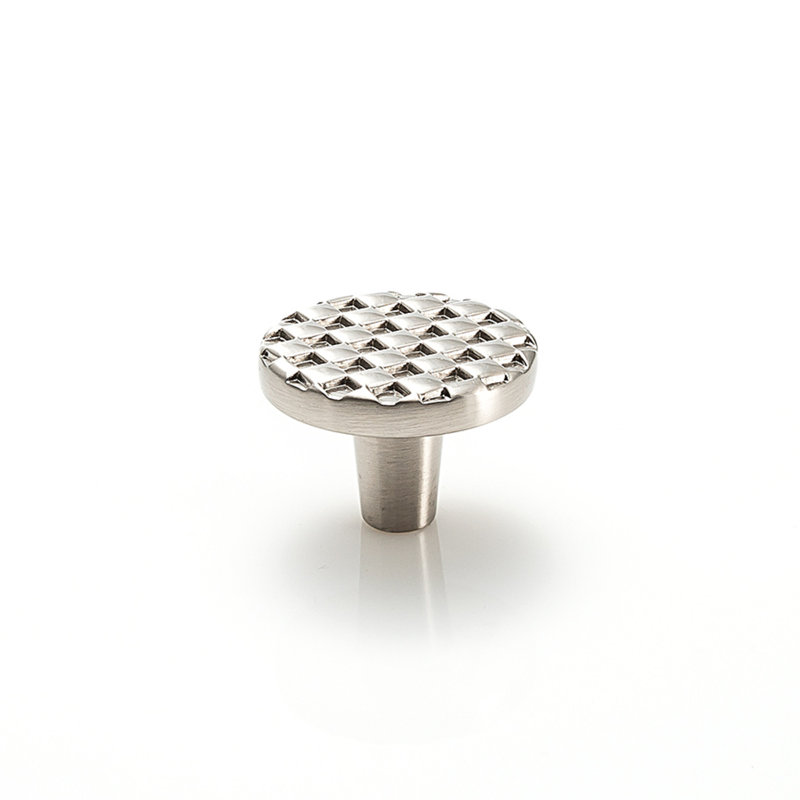 Argyle 1 1/2" Diameter Circle Knob, Satin Nickel