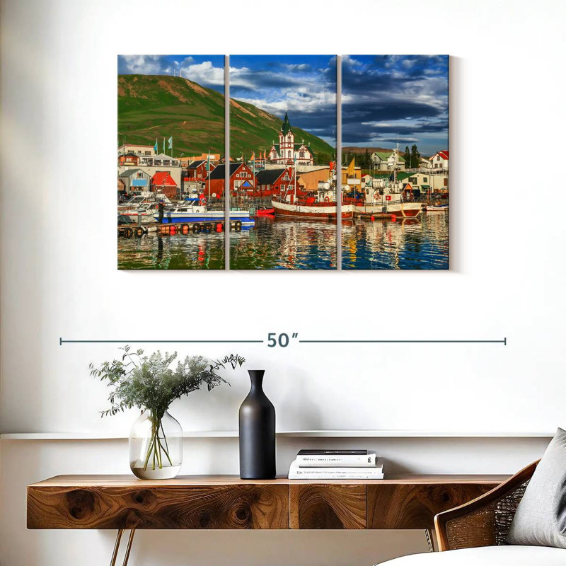 Gillard Husavik Harbor, 24" H x 38" W