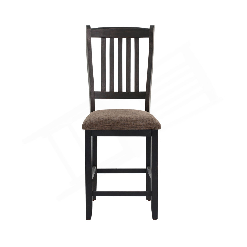 Chaise haute en noir rustique
