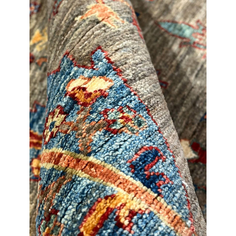 Abstract Area Rug in Gray