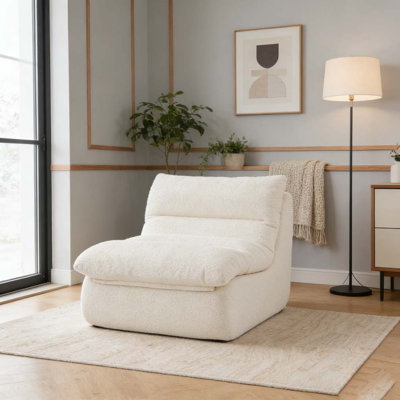 Modern Armchair with Soft Cushioned Seat
