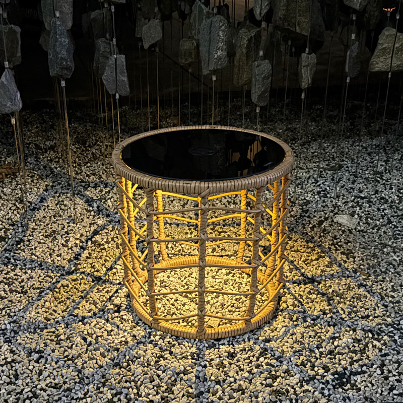 Table d'appoint ronde en osier Kacyn
