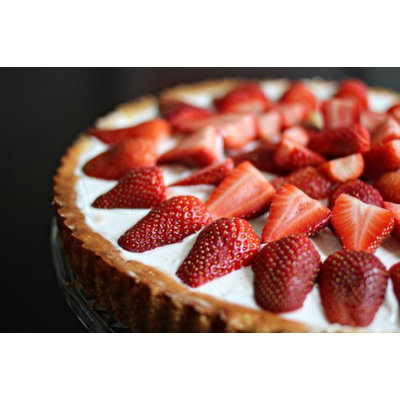 " Wonderful Strawberries On Custard Cake "