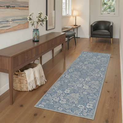 Floral Foliage Machine Washable Celestial Blue Indoor Area Rug With Non-Slip Backing