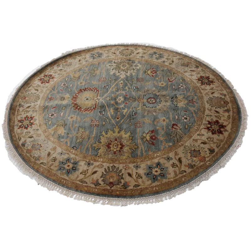Kathaleya Oriental Area Rug in Gray