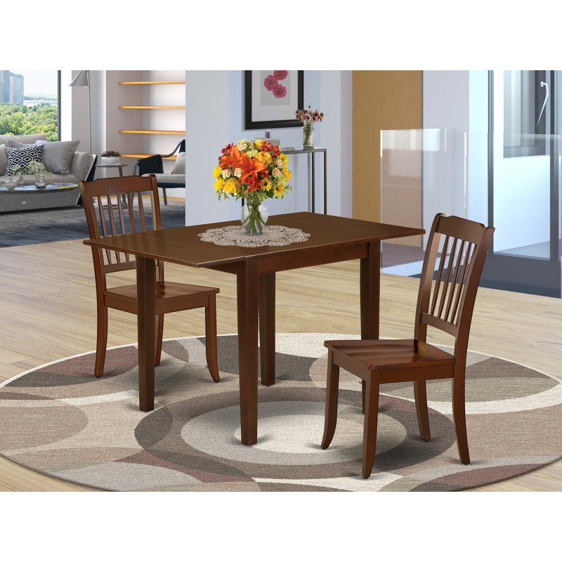 L'ensemble 3 pièces de table et chaises de cuisine contient une table de salle à manger rectangulaire avec Dropleaf et 2 chaises de salle à manger, 30 x 48 pouces, acajou