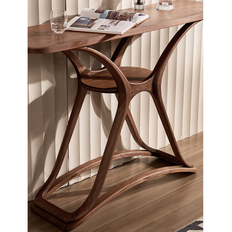 Table de véranda moderne et simple en bois.