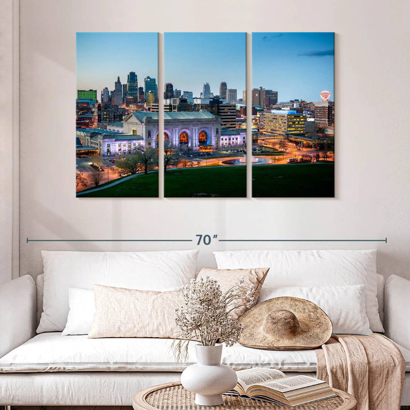 Sebbie Kansas City Night Skyline, 28" H x 45" W