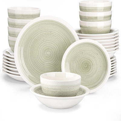 32 Piece Dinnerware Set, Service for 8
