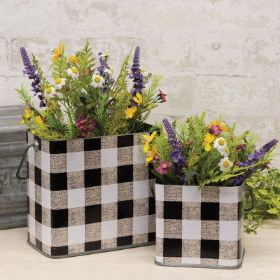 Gracie Oaks Decorative Bin