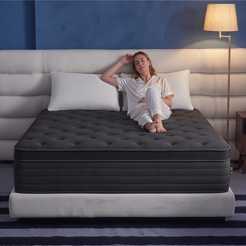 Grand matelas hybride 12 po en mousse à mémoire de forme avec matelas à ressorts ensachés 12 po Certipur-us, 12", Grand lit
