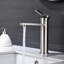 Robinet de lavabo de salle de bain à poignée simple en acier inoxydable