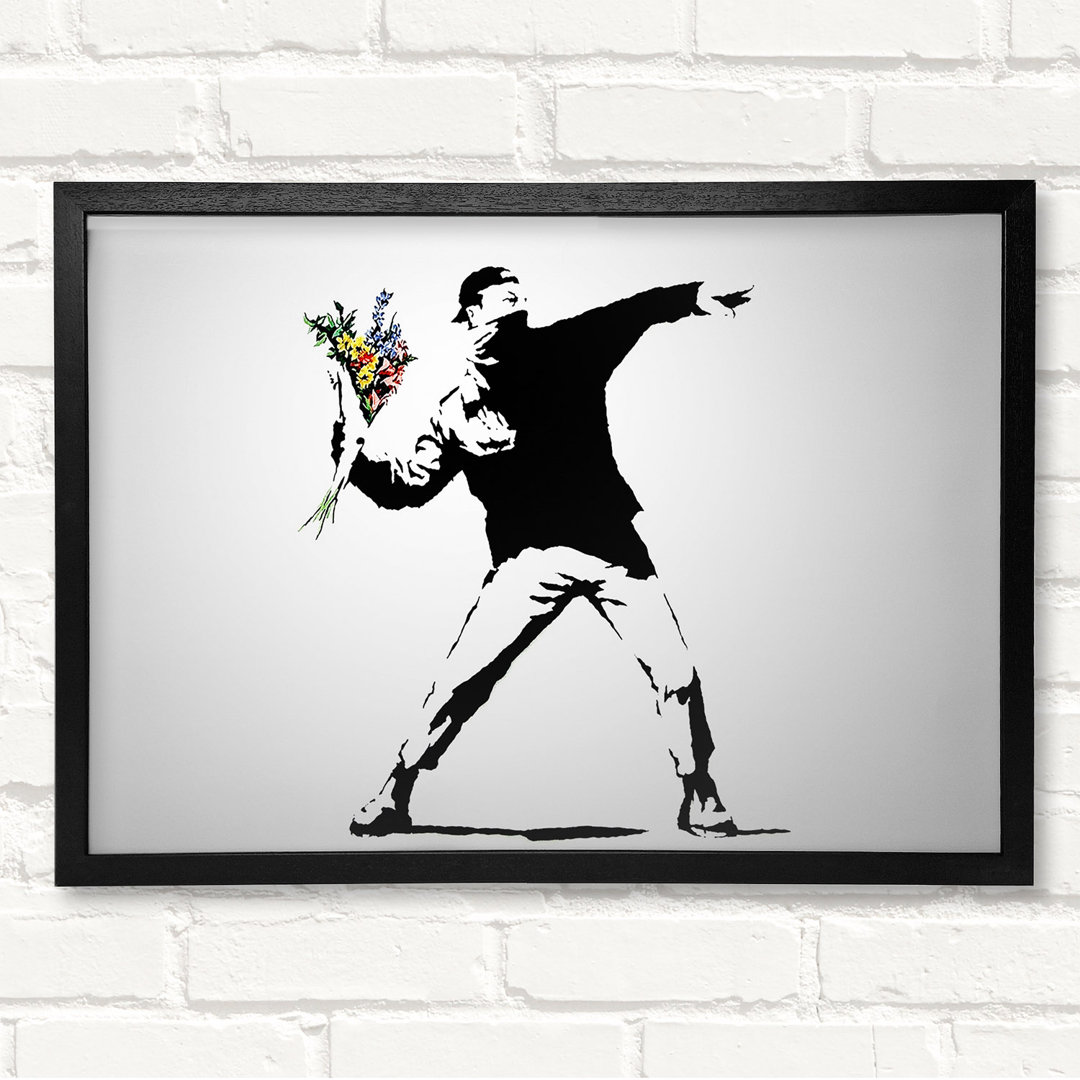 Flower Thrower White - Closed Corner Frame Kunstdrucke auf Holz