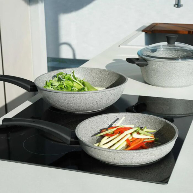Batterie de cuisine à induction Dura Flonal 8 pièces - Magma-Tech Plus antiadhésif renforcé