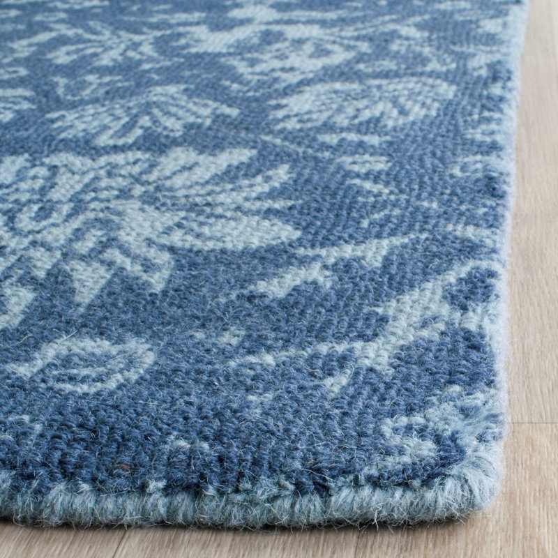 Ellicottville Restoration Vintage Hand Tufted Wool Floral Rug, Rectangle 4' x 6'