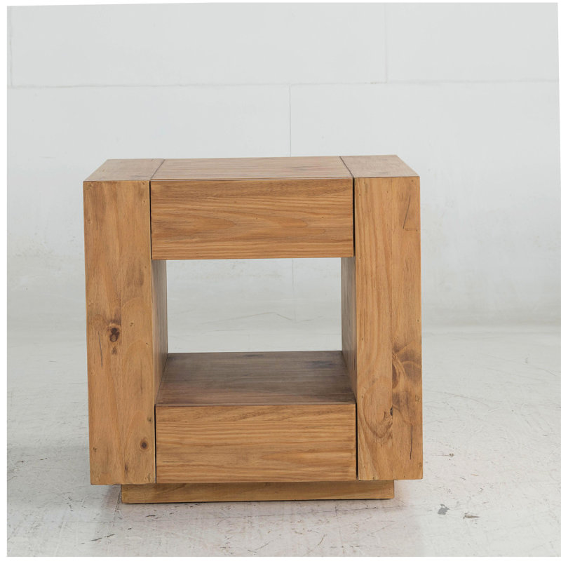 Table de bout de couleur chêne