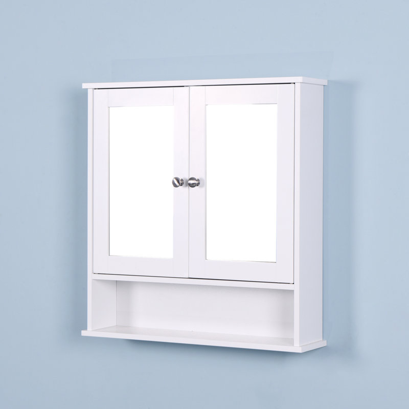 Armoire murale de salle de bain avec façade en miroir et portes peu encombrantes