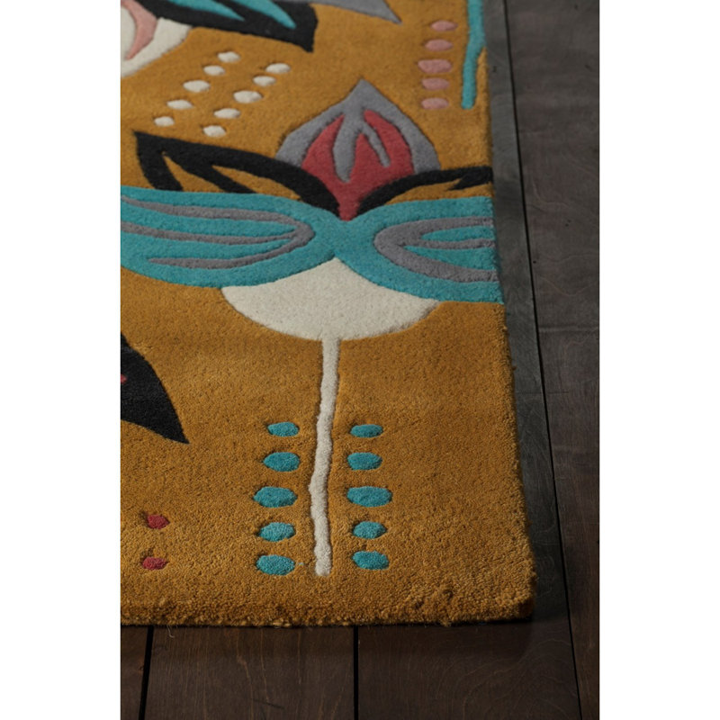 Jessica Swift Wool Floral Area Rug in Yellow, 5' x 7'6"
