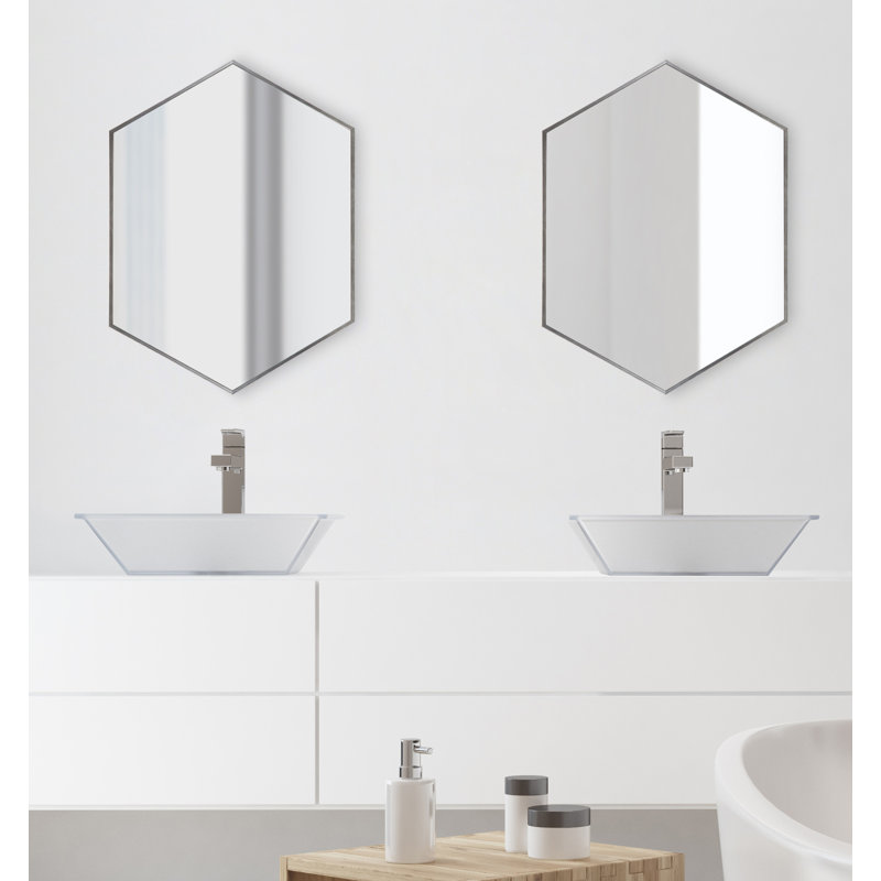 Miroir décoratif Logsdon, Argent foncé, 25 po x 22 po